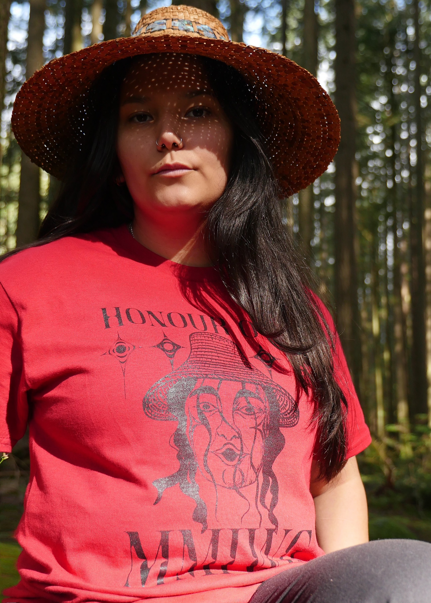 MMIW T-SHIRTS HOLA RED