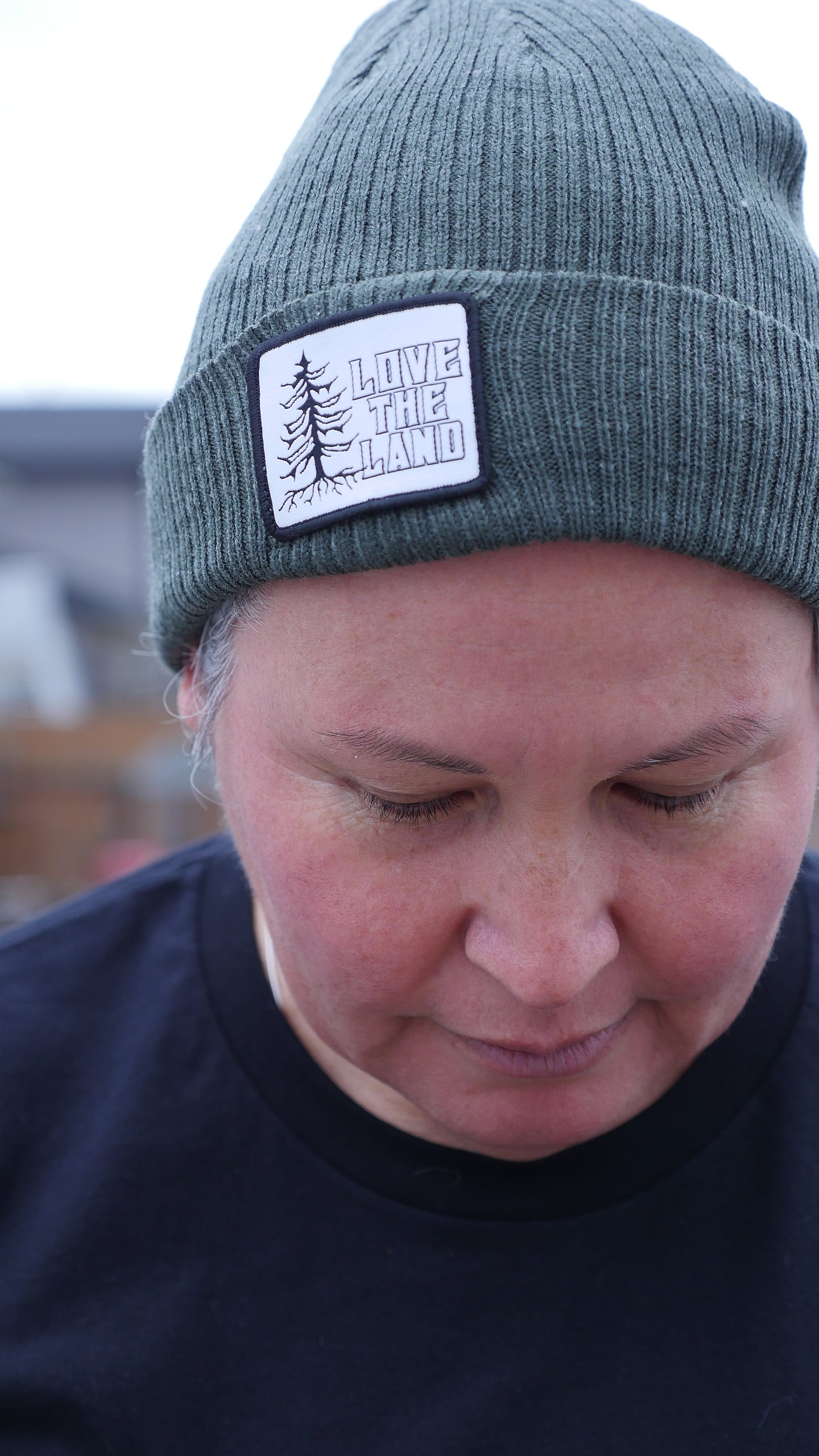 LOVE THE LAND TOQUE - GREEN